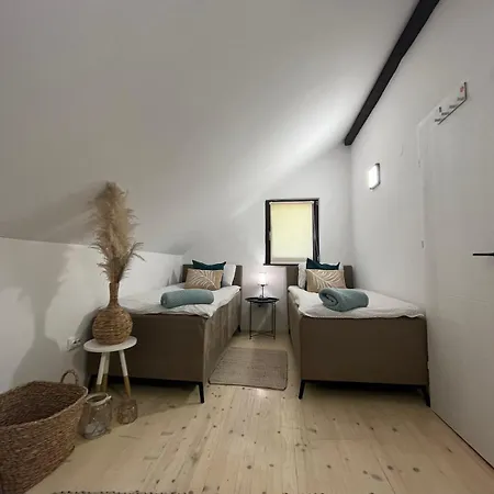 Casa vacanze Pool & Visoko