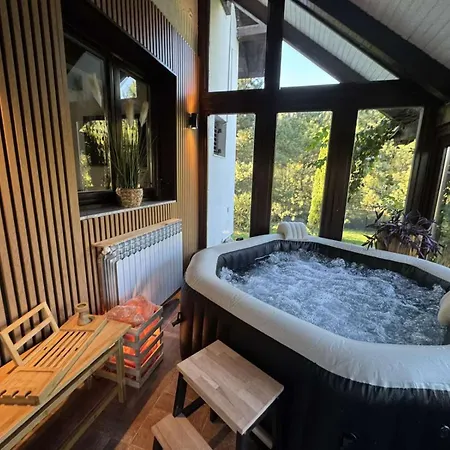 Pool & Casa vacanze *