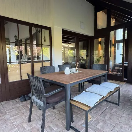 Casa de Férias Pool & *