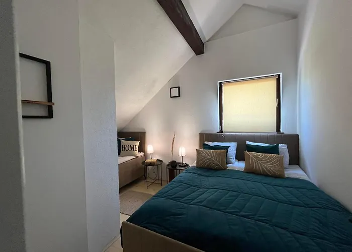 Pool & Feriehus Visoko